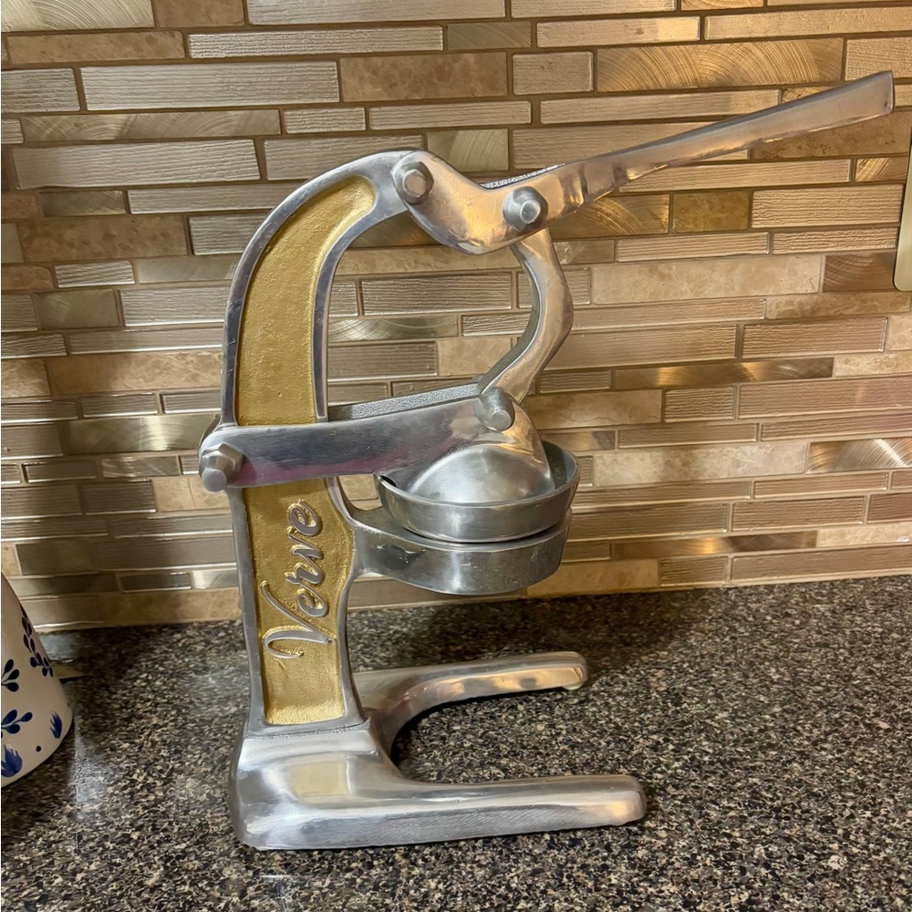 Verve Culture Artisan Gold Citrus Juicer Press
